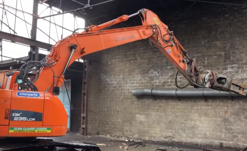 demolition Herstal hall industriel video
