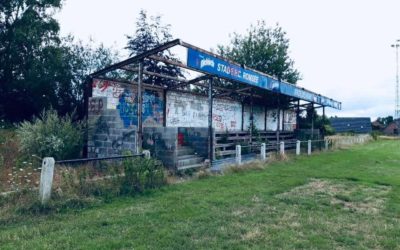 Démolition d’une buvette et tribune