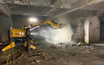 Chantier du Val-Benoit : utilisation du brokk