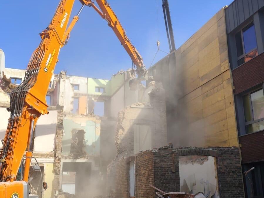 Démolition d’un ensemble de 2 bâtiments