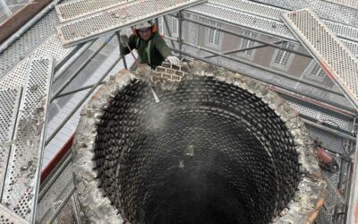 Démolition d&rsquo;une cheminée industrielle de 30 mètres de haut